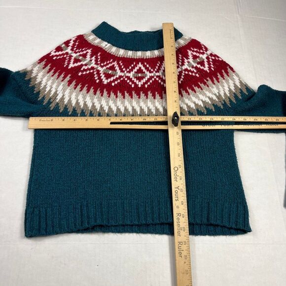 American Eagle Sweater Chunky Knit Sweater Fair Isle Nordic Holiday Pullover XS - Picture 4 of 10